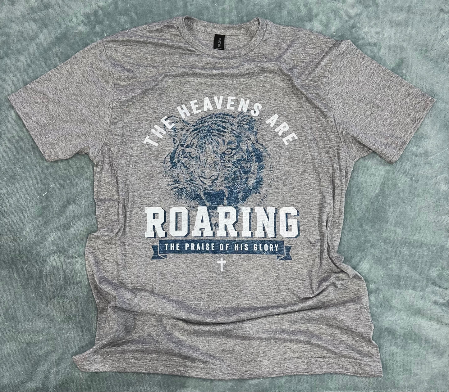 The Heavens are Roaring